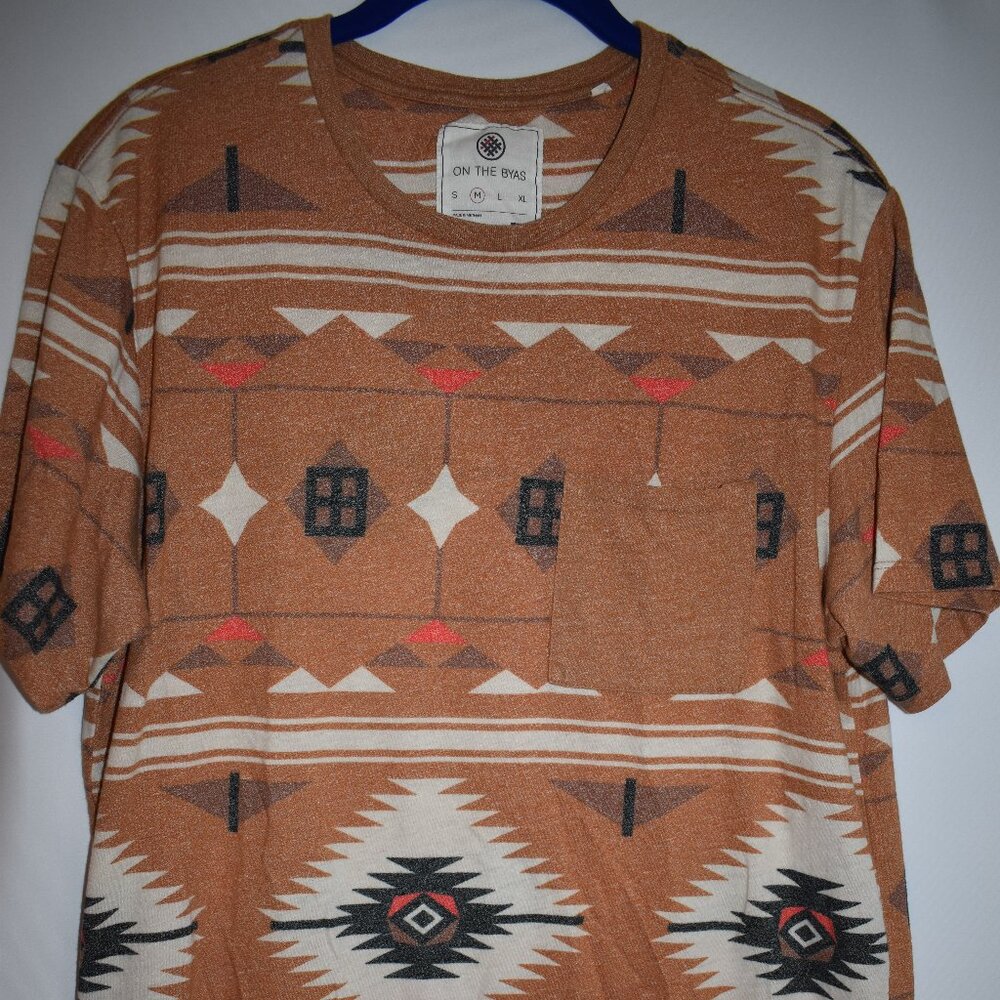 On The Byas‎ Men's Burnt Orange T-Shirt Aztec Design Size Medium